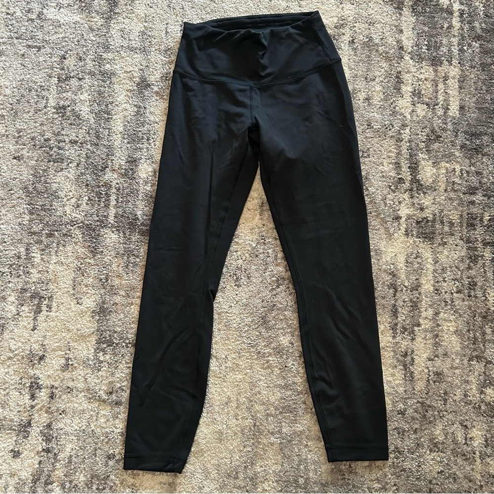 Lululemon / Wunder Train 25” inseam black leggings size 6